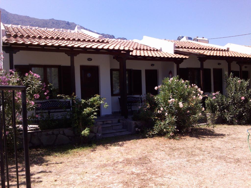 Asprovalta Rooms Kariotes Exterior foto